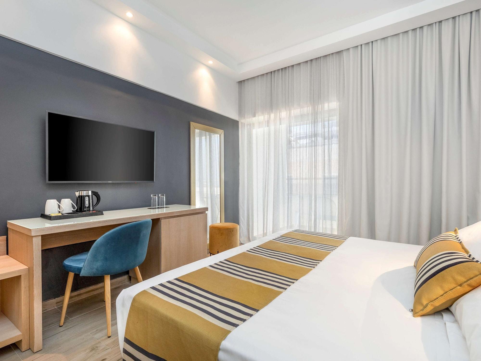 Mercure Rhodes Alexia Hotel & Spa (Adults Only) Rhodes City ภายนอก รูปภาพ